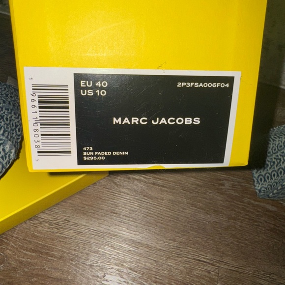 Marc Jacobs Sandals - Picture 3 of 3
